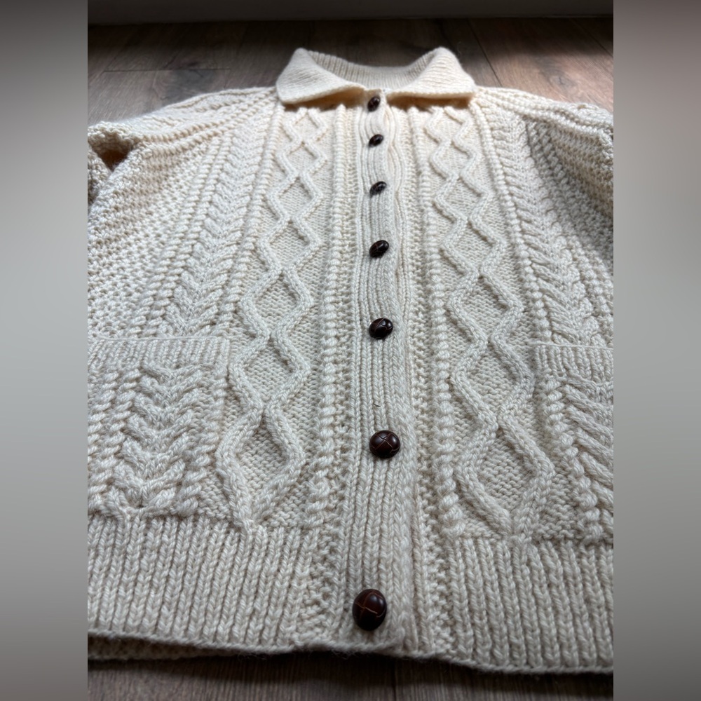 Macmillan of Scotland Cable Knit Wool Cardigan Sweater Large UK 42 Aran Unisex - Picture 4 of 16